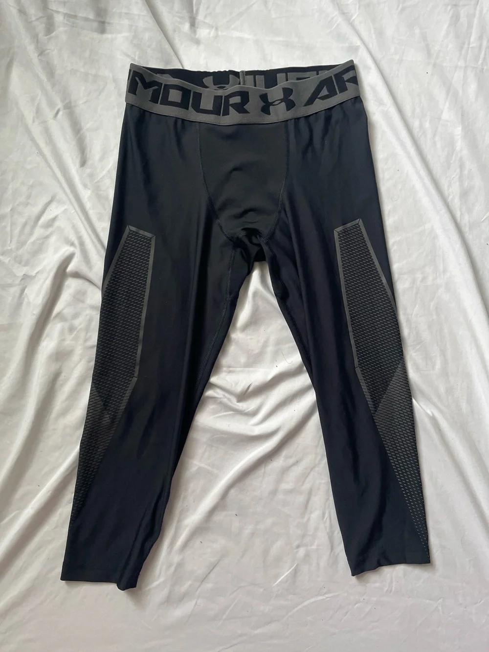 Under Armour Men’s Black Compression Tights with Gray Waistband